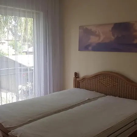 2 Zimmerwohnung Am Flughafen Schoenefeld アパート